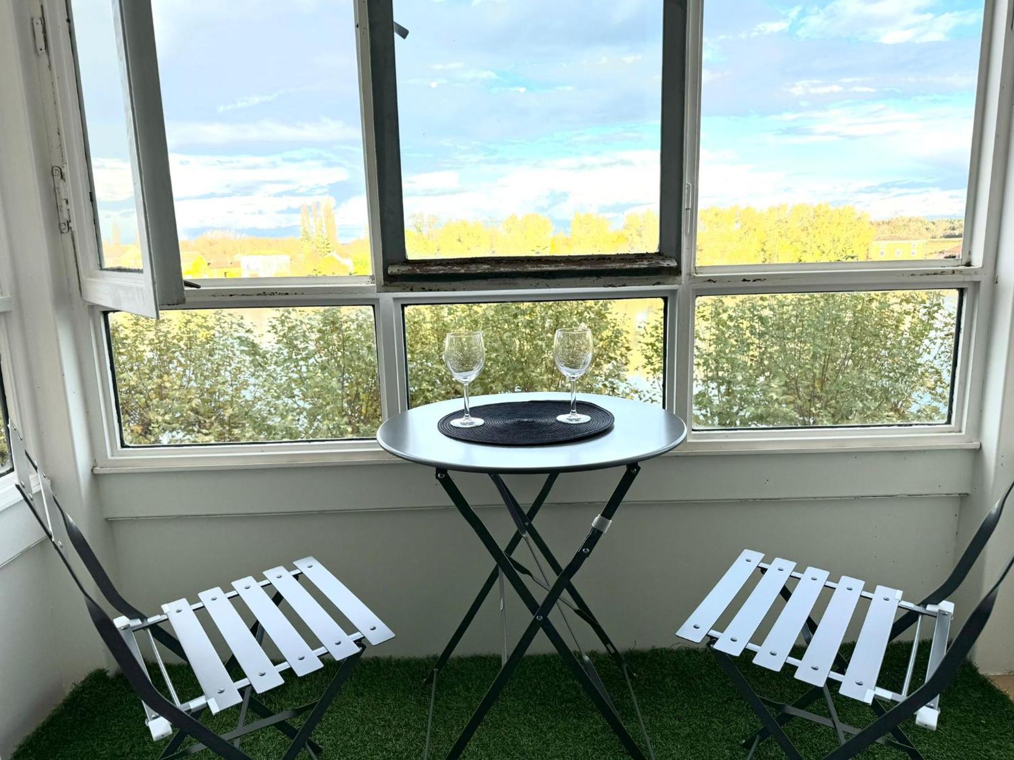 Appartement Quai Saone - By Primo C0Nciergerie 图尔尼 外观 照片